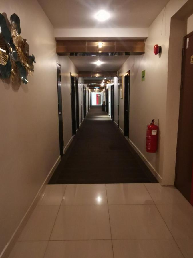 Hotel De Leon II 라하드다투 외부 사진